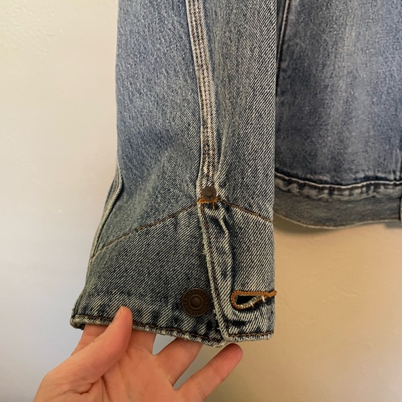 Levi's Denim Chore Coat with Corduroy Collar - Picture 4 of 5